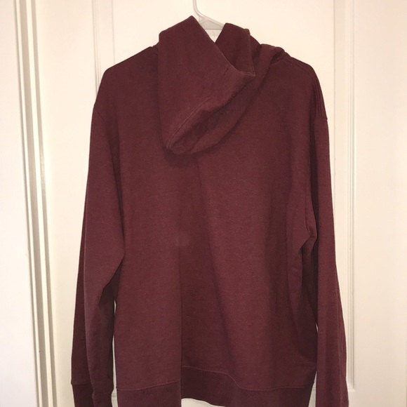 👕 The North Face Hooded Pullover - Picture 2 of 3